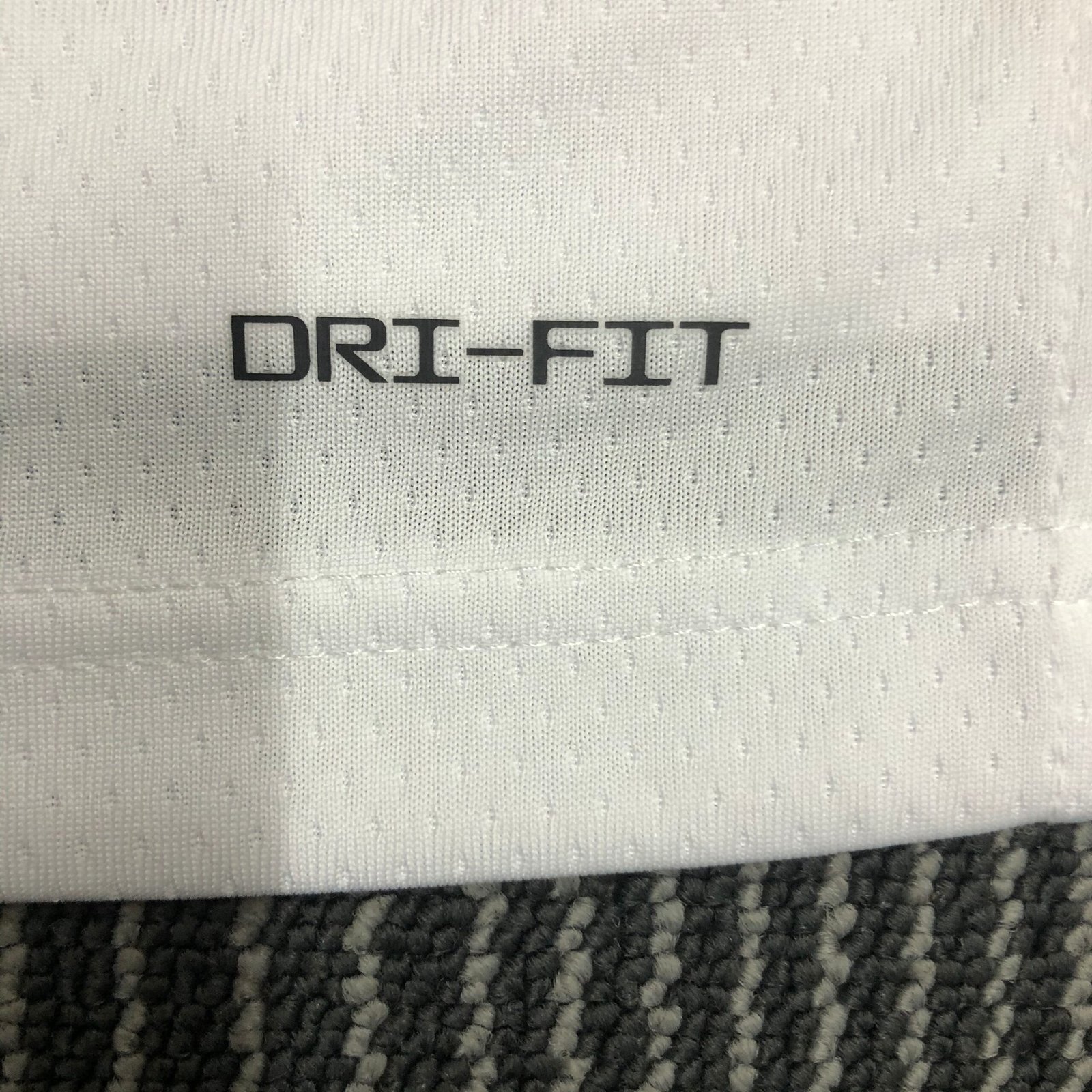 Regata NBA Nike Los Angeles Lakers 75TH Diamond 21/22 Edition - Imagem 9